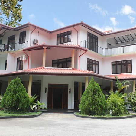 Sigiriya Summer Resort Exterior photo